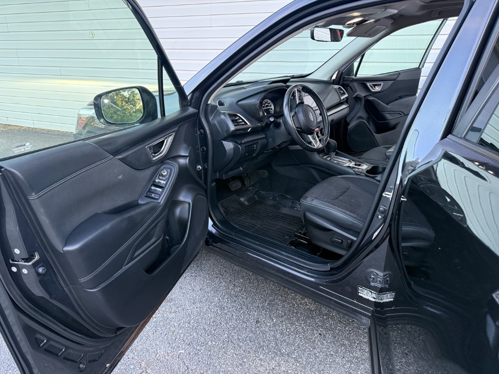 2019 Subaru Forester Premium - Photo 10