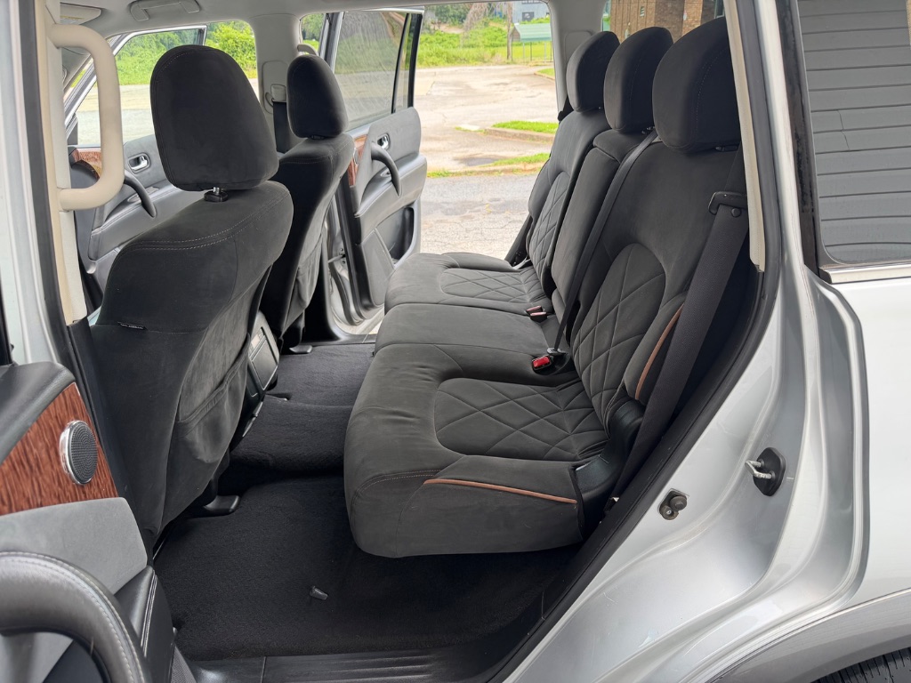 2017 Nissan Armada SV - Photo 11