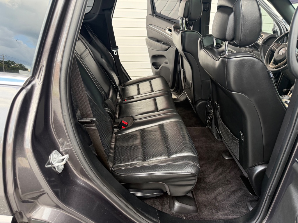 2017 Jeep Grand Cherokee Overland - Photo 10