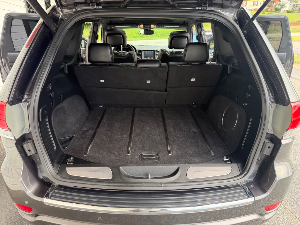 2017 Jeep Grand Cherokee Overland - Photo 19