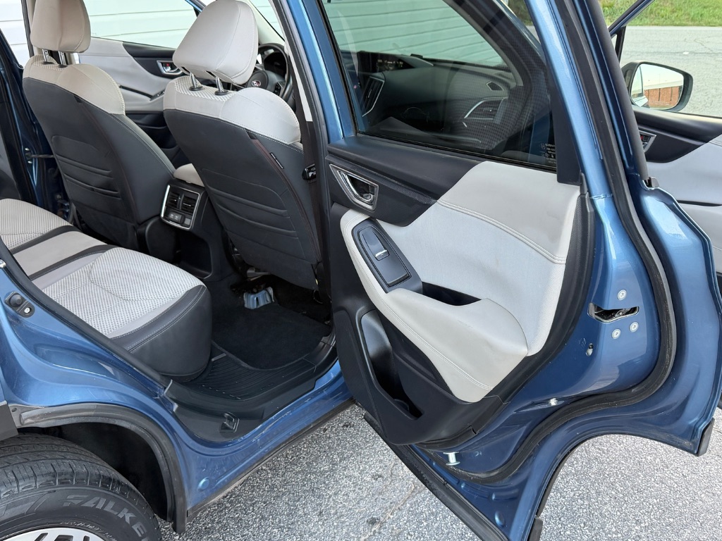 2019 Subaru Forester Premium - Photo 16